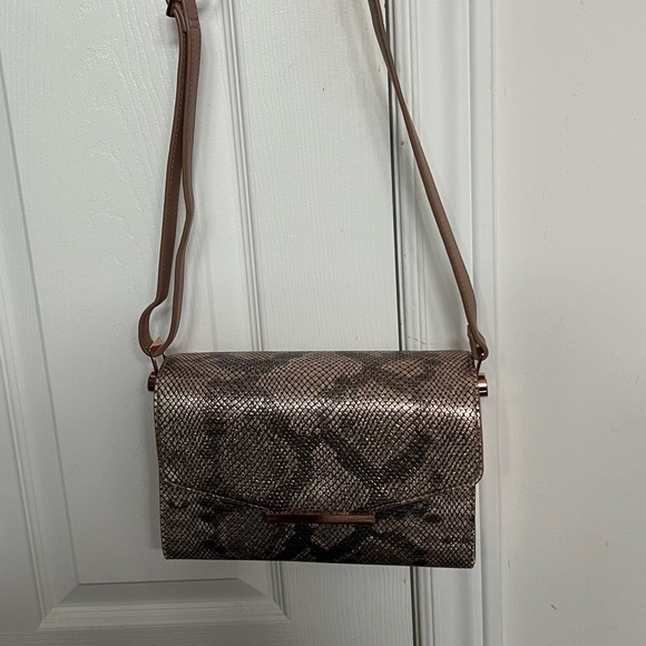 Ted Baker shoulder bag - Picture 2 of 9